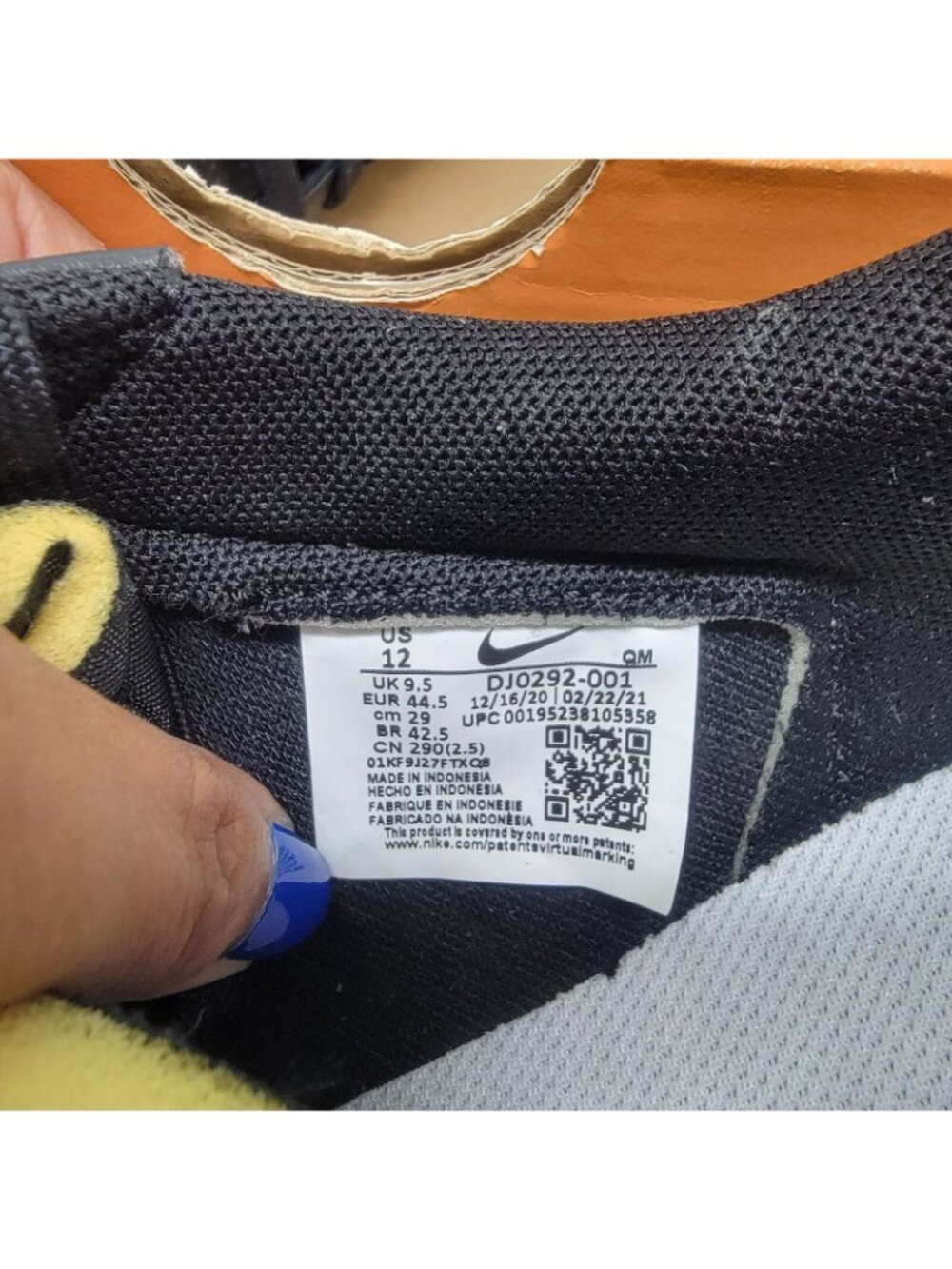 ⭐Rare Nike Blazer Low Platform Sz 12 Women Shoes Black White Sneakers DJ0292-001 - Picture 11 of 11